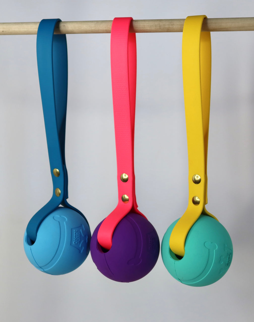 Toss & Tug Ball